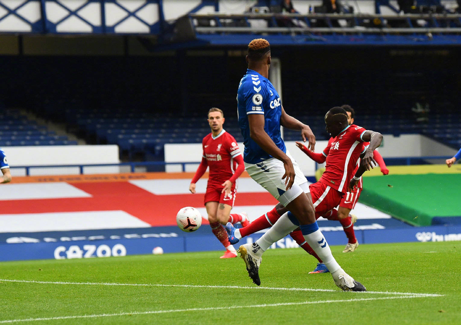 无论是球迷 无论是球迷